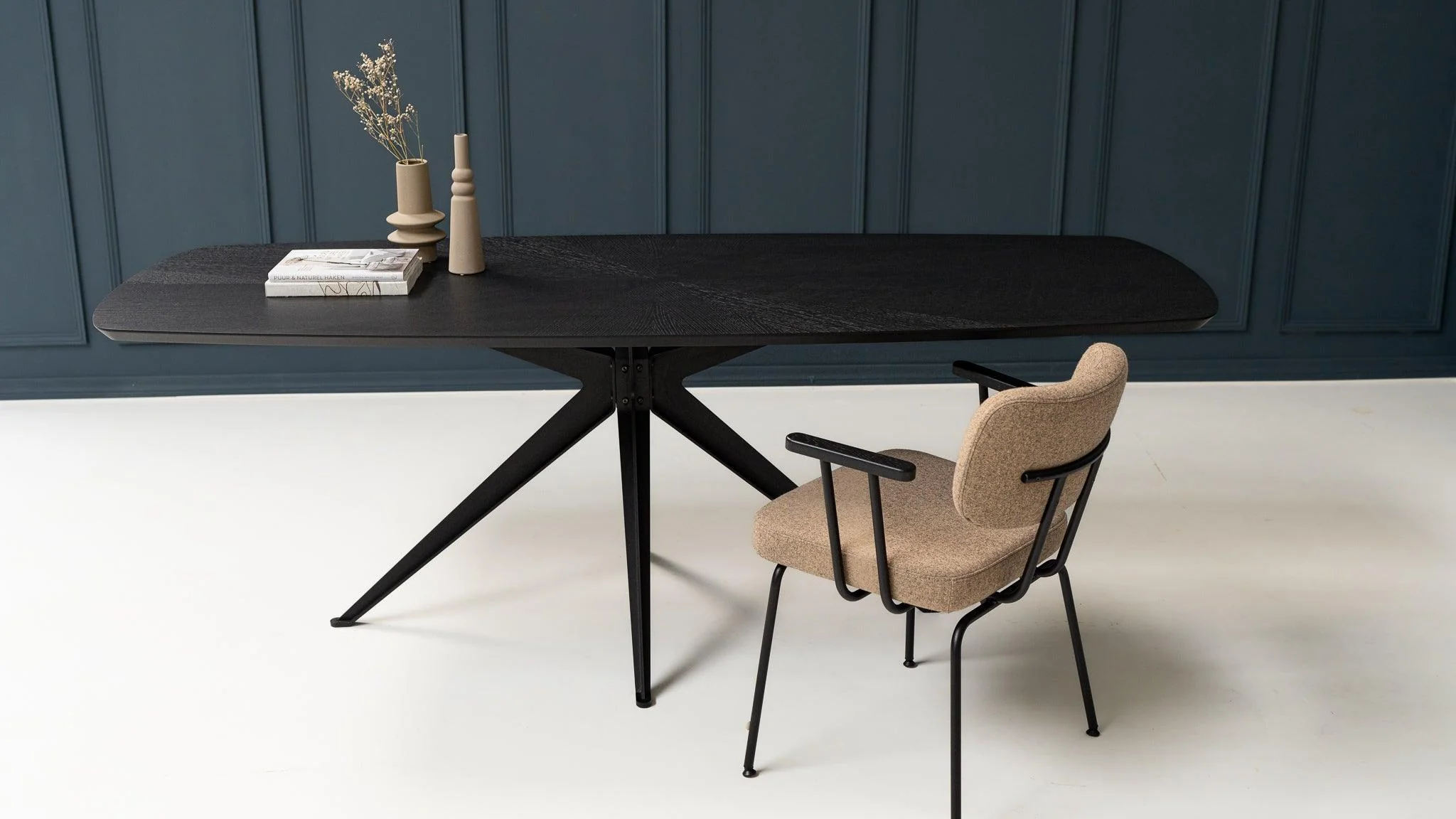 Balemo-Daenischer-ovaler-Fischgraet-Esstisch-Anna-5