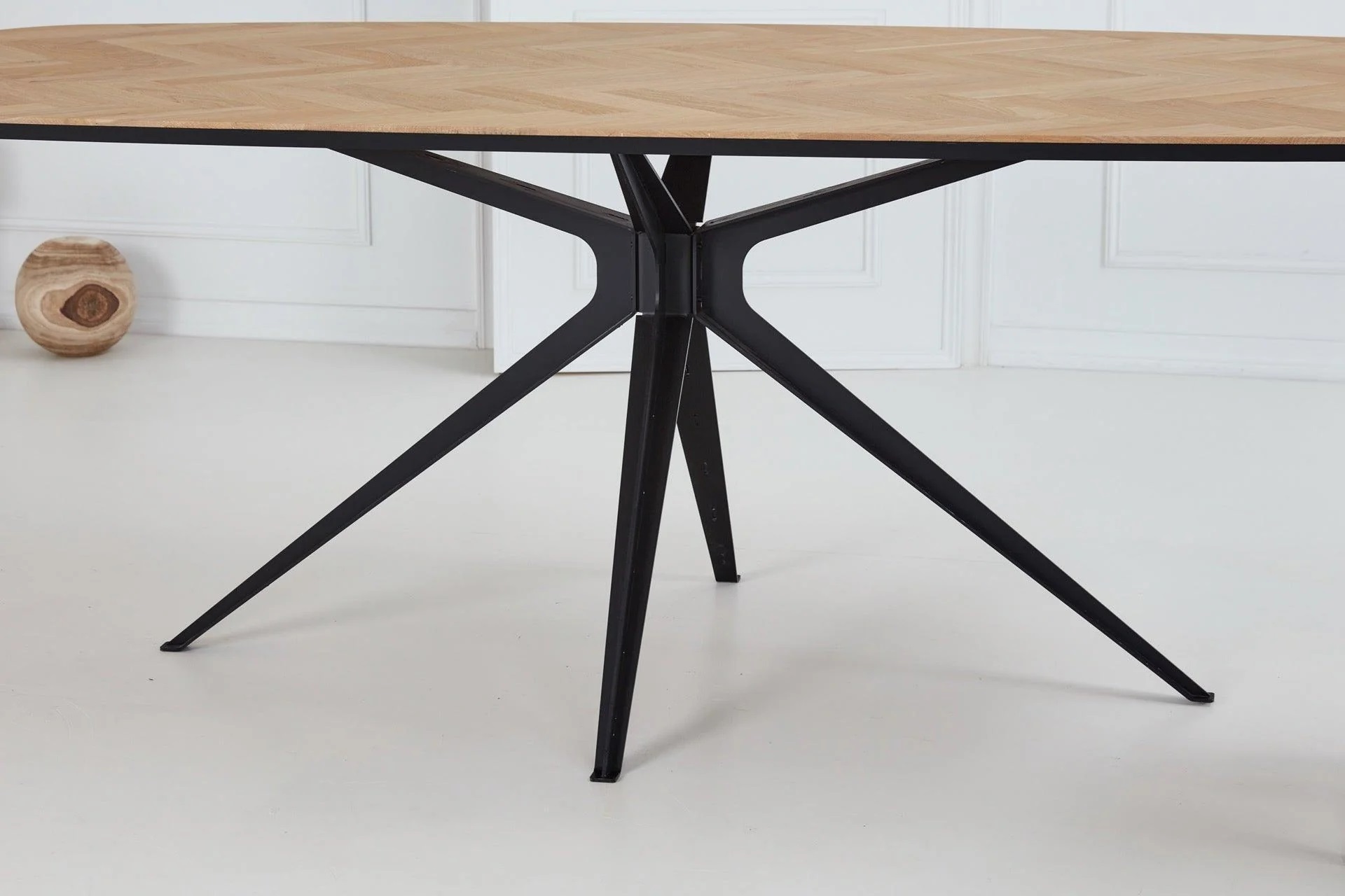 Dänischer ovaler Fischgräten Esstisch Anna