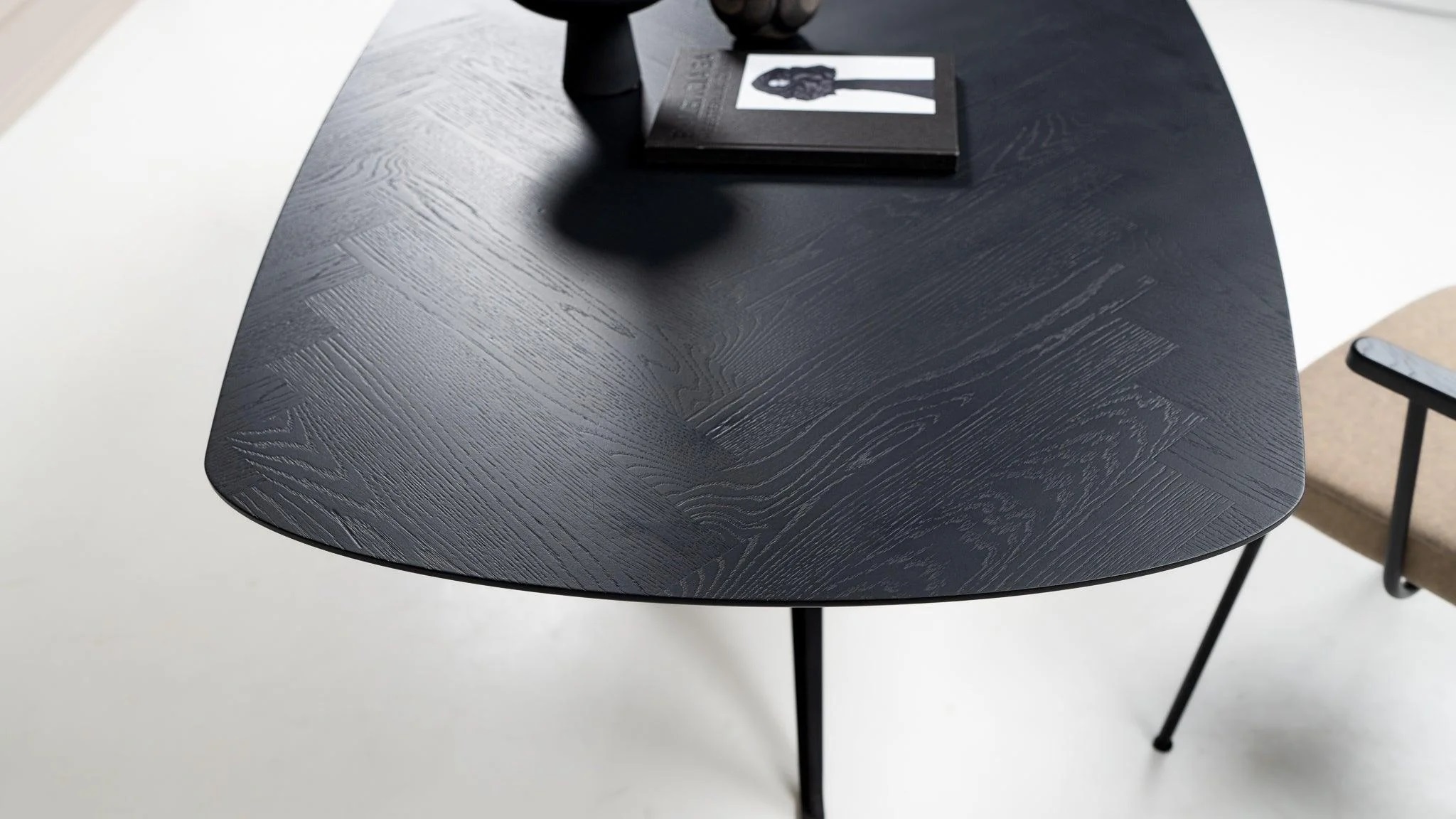 Balemo-Daenischer-ovaler-Fischgraeten-Esstisch-Anna-9