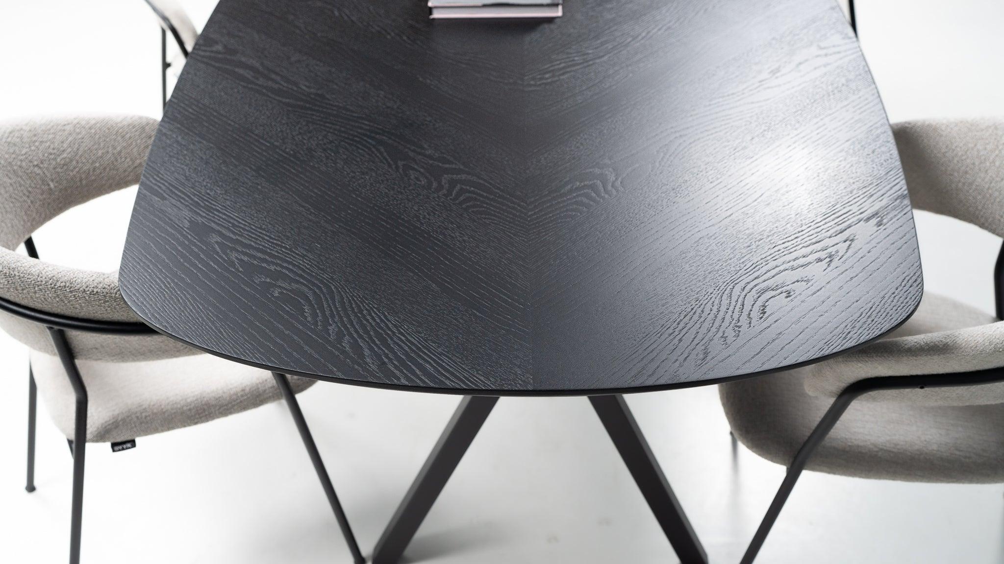 Balemo-Daenischer-ovaler-Fischgraeten-Esstisch-Scissor-9