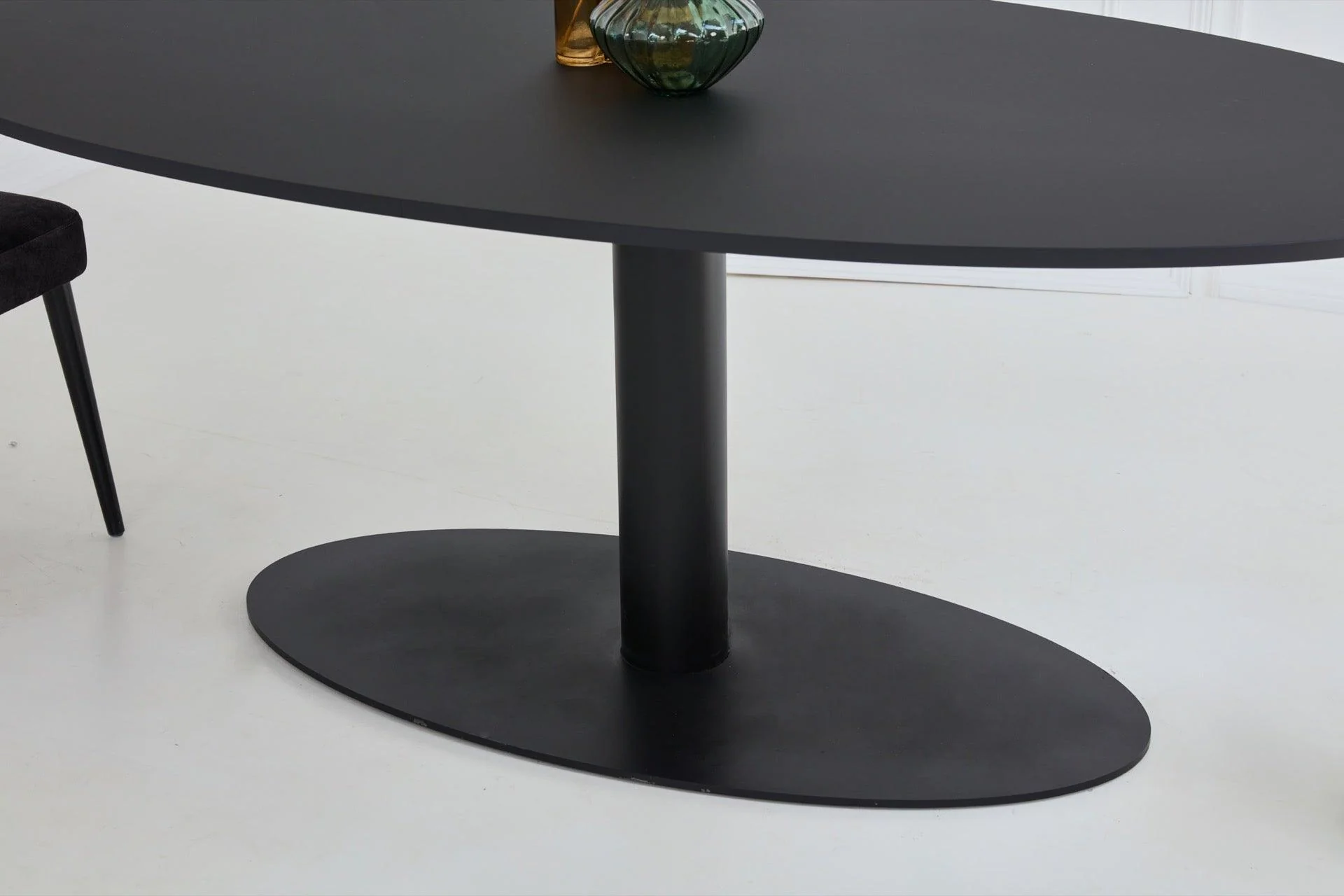 Balemo-Ovaler-Esstisch-Fenix-Ellips-3