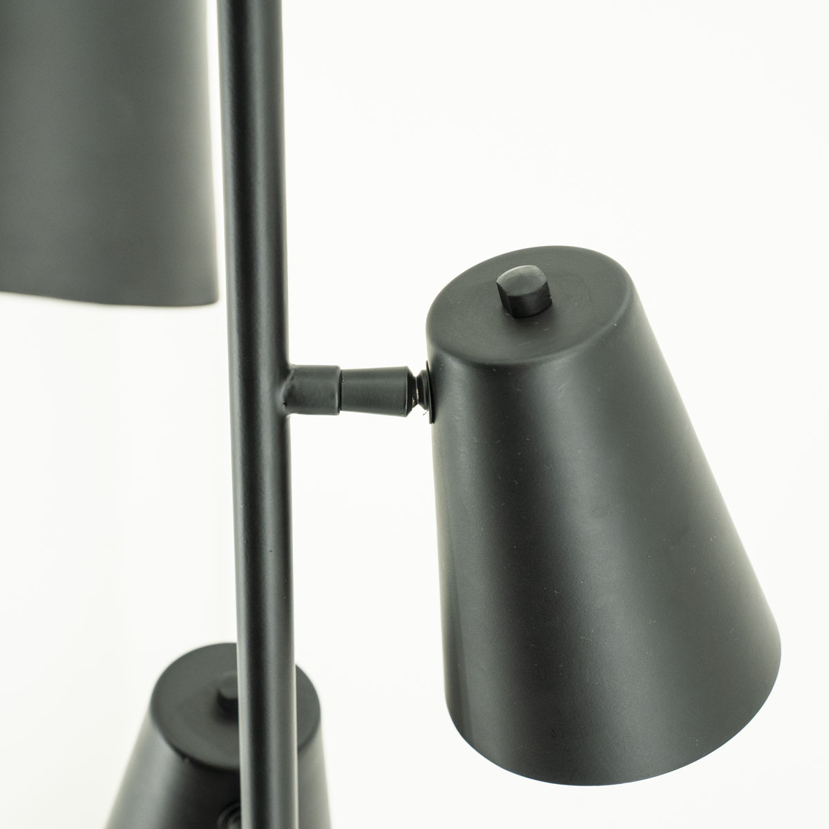 Stehlampe COLE schwarz