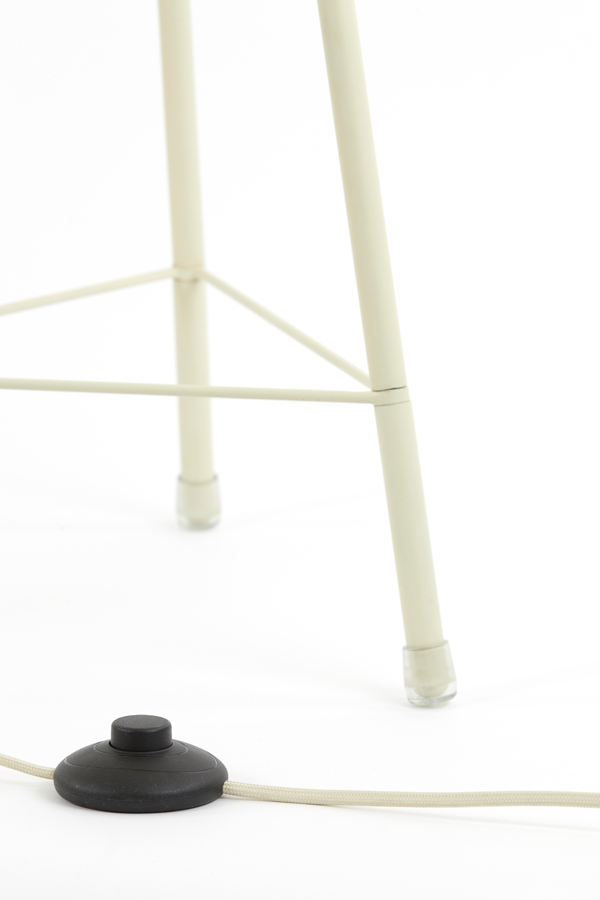 Light-Living-Stehleuchte-PLUMERIA-sand-6