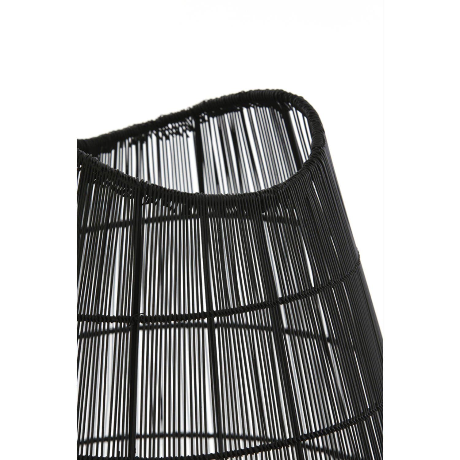 Light-Living-Stehleuchte-YUMI-mattschwarz-3