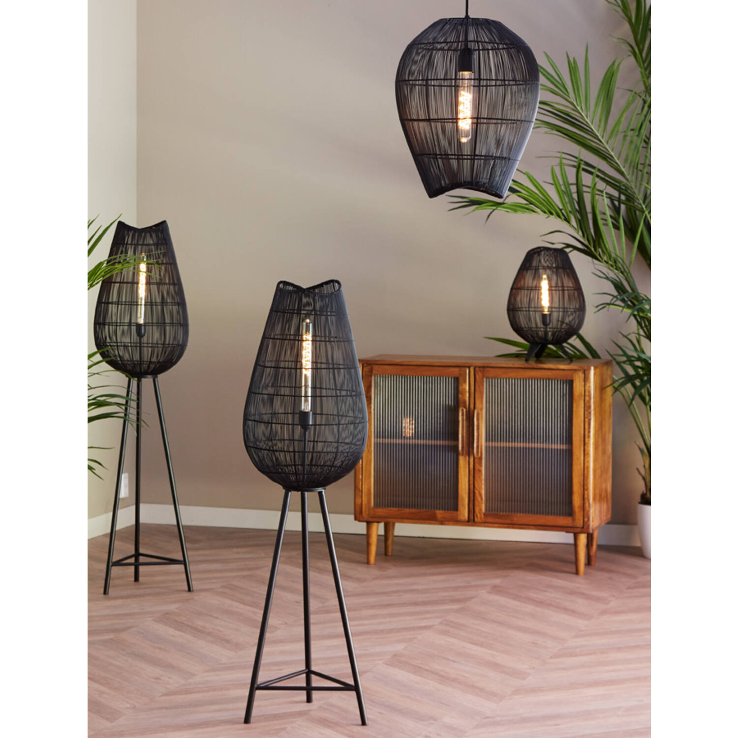 Light-Living-Tischleuchte-YUMI-mattschwarz-10