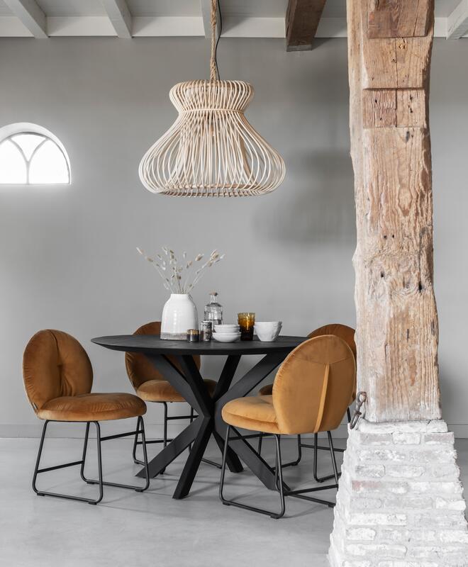 DTP-Home-Esszimmertisch-Timeless-Black-Shape-Round-Teakholz-3