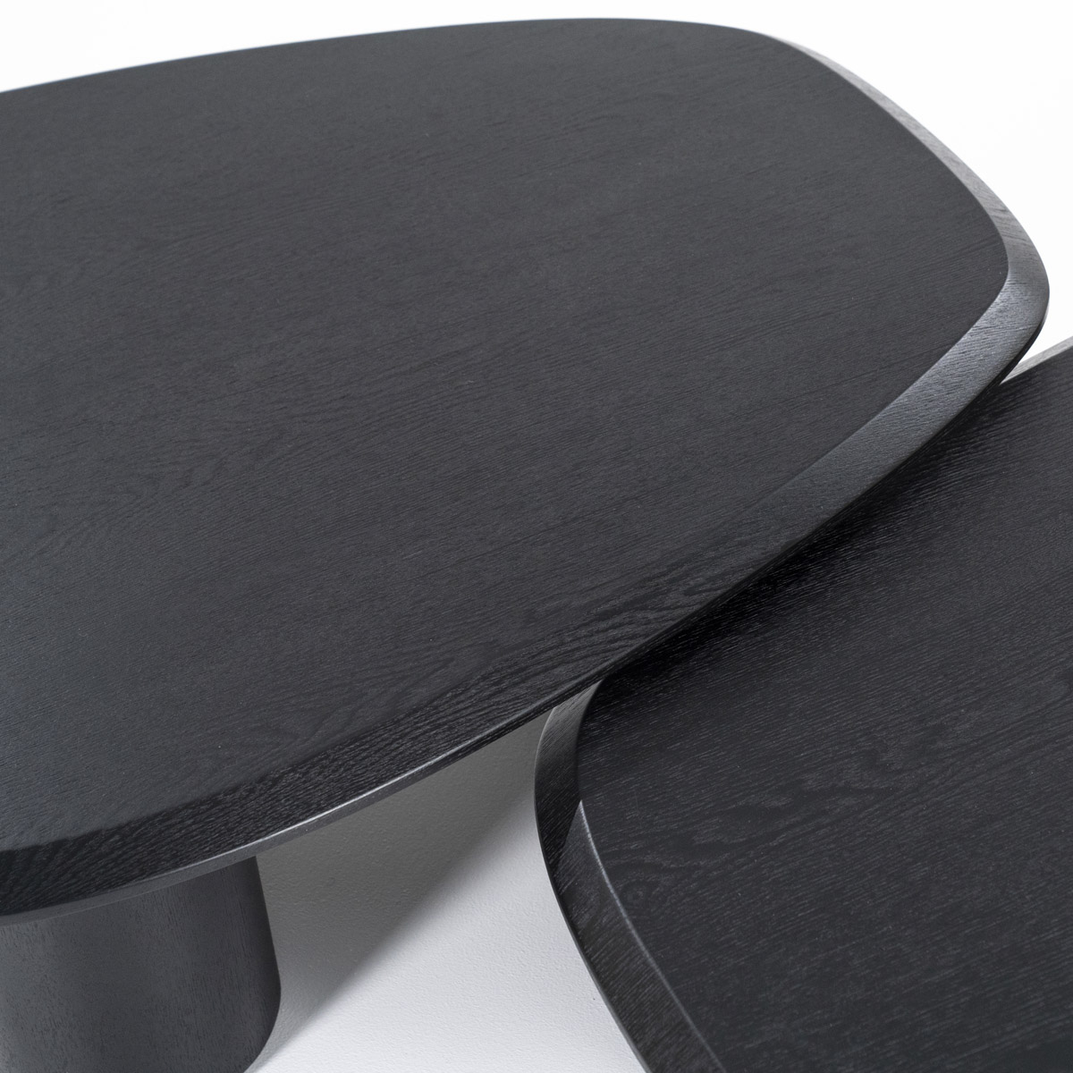 Eleonora-Couchtisch-Walter-Organic-Black-2