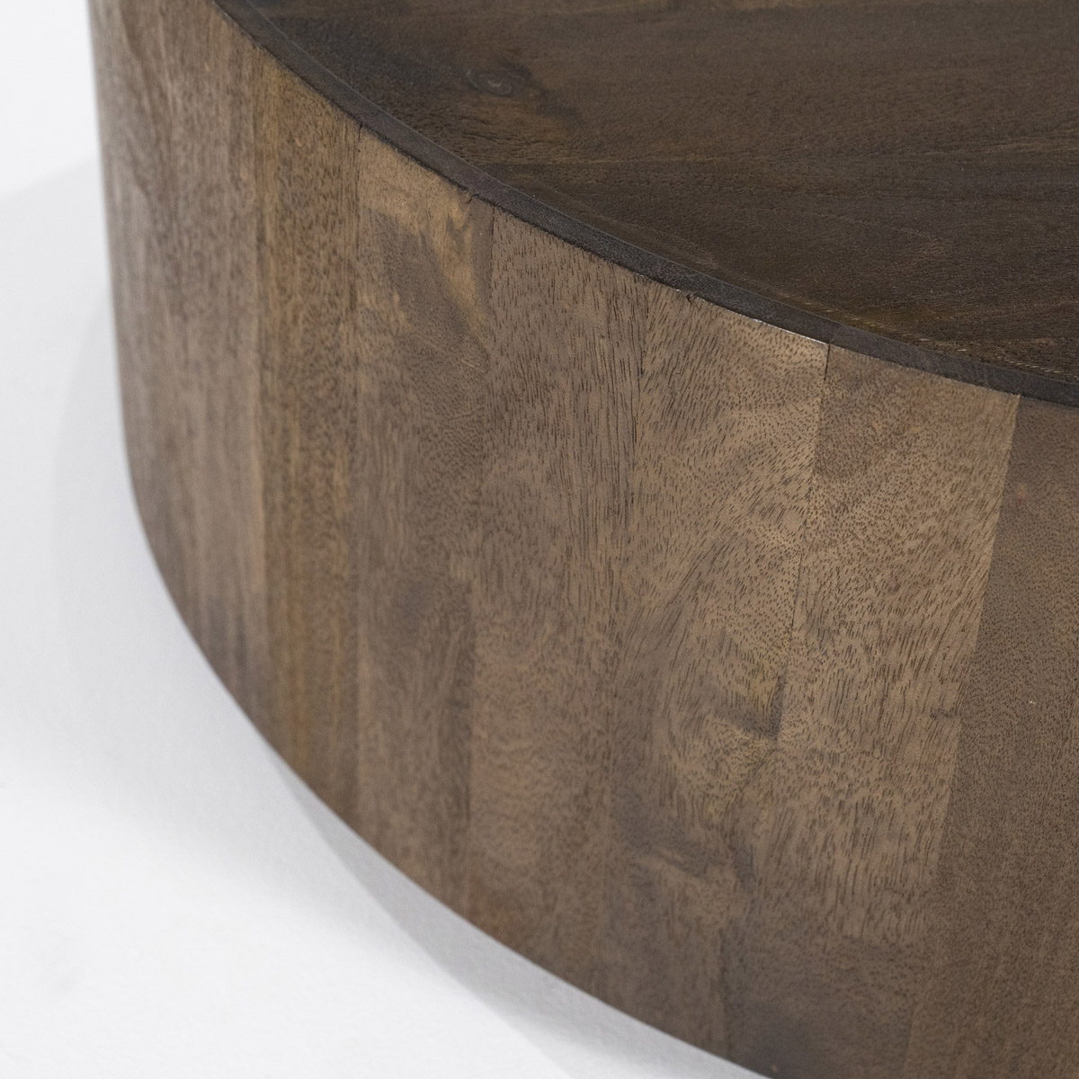 Eleonora-Couchtisch-Zayn-Big-Round-Brown-2