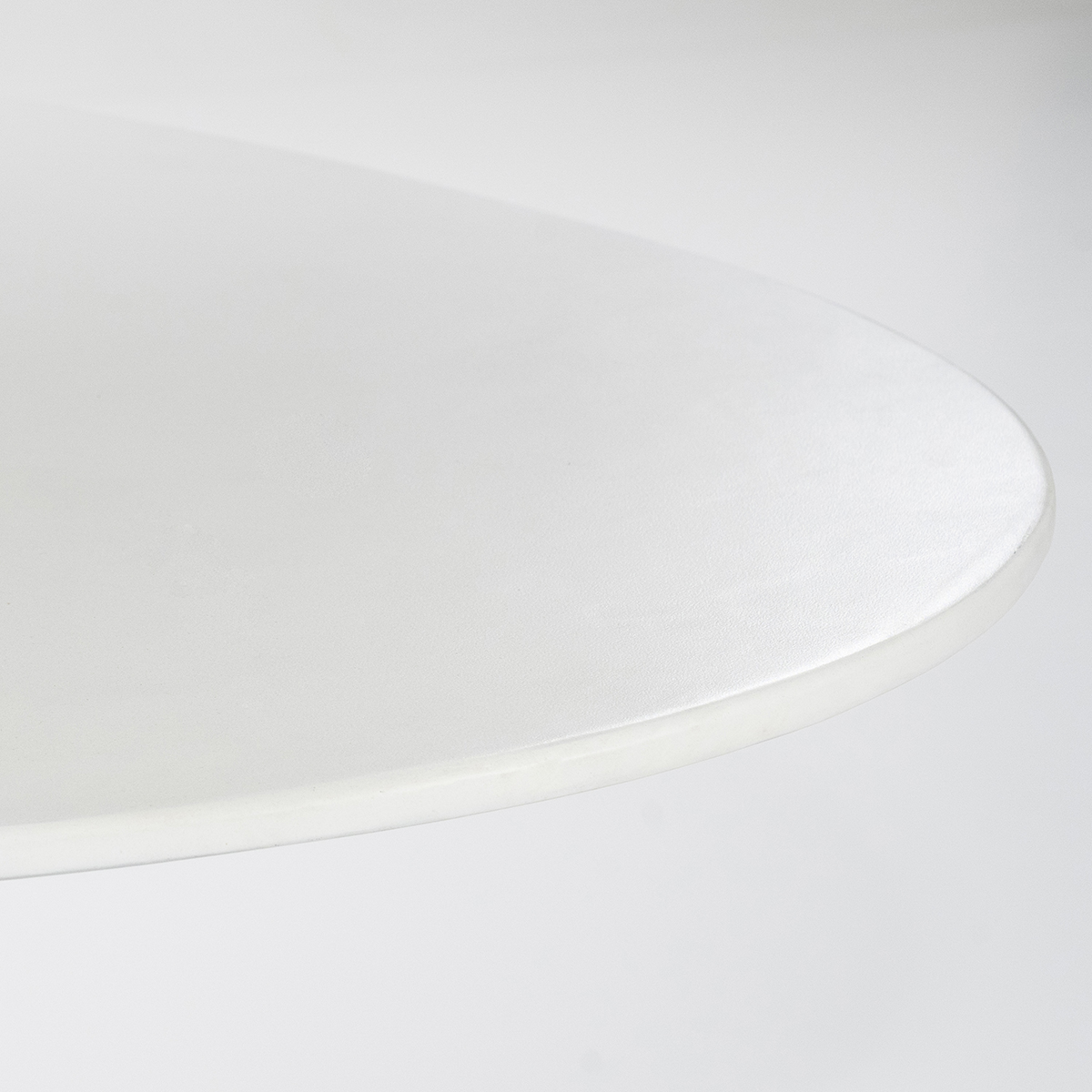 Esszimmertisch Elin Oval Weiß