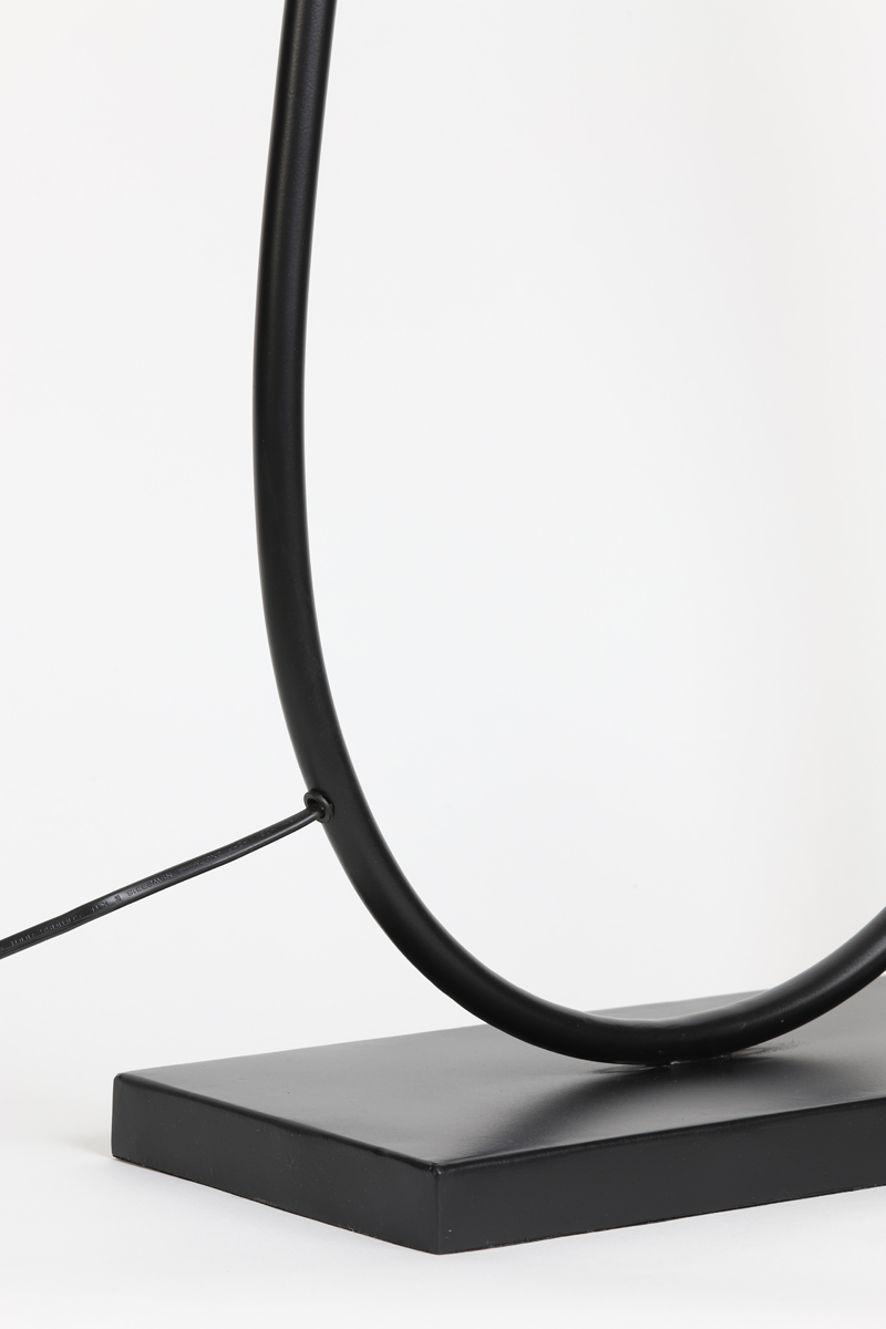 Light-Living-Stehlampe-TAMSU-matt-schwarz-4