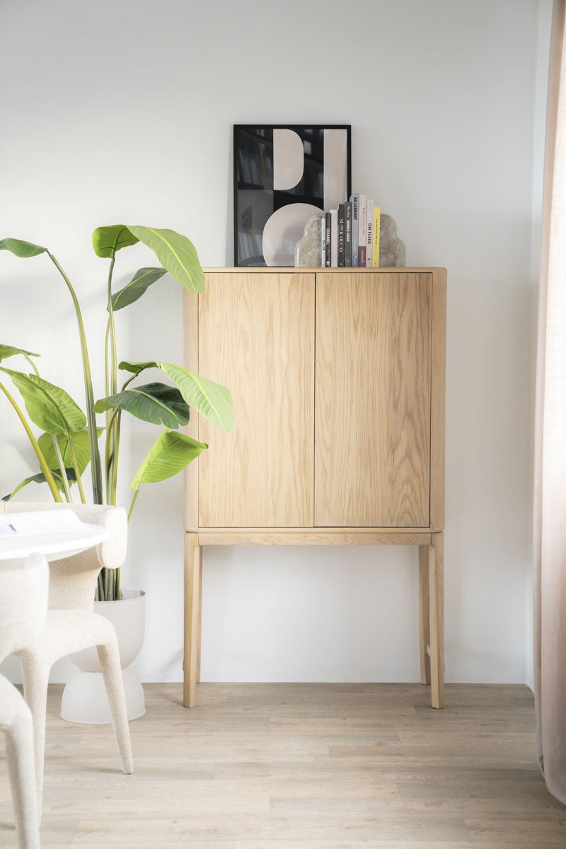 Schrank Harvey Oak