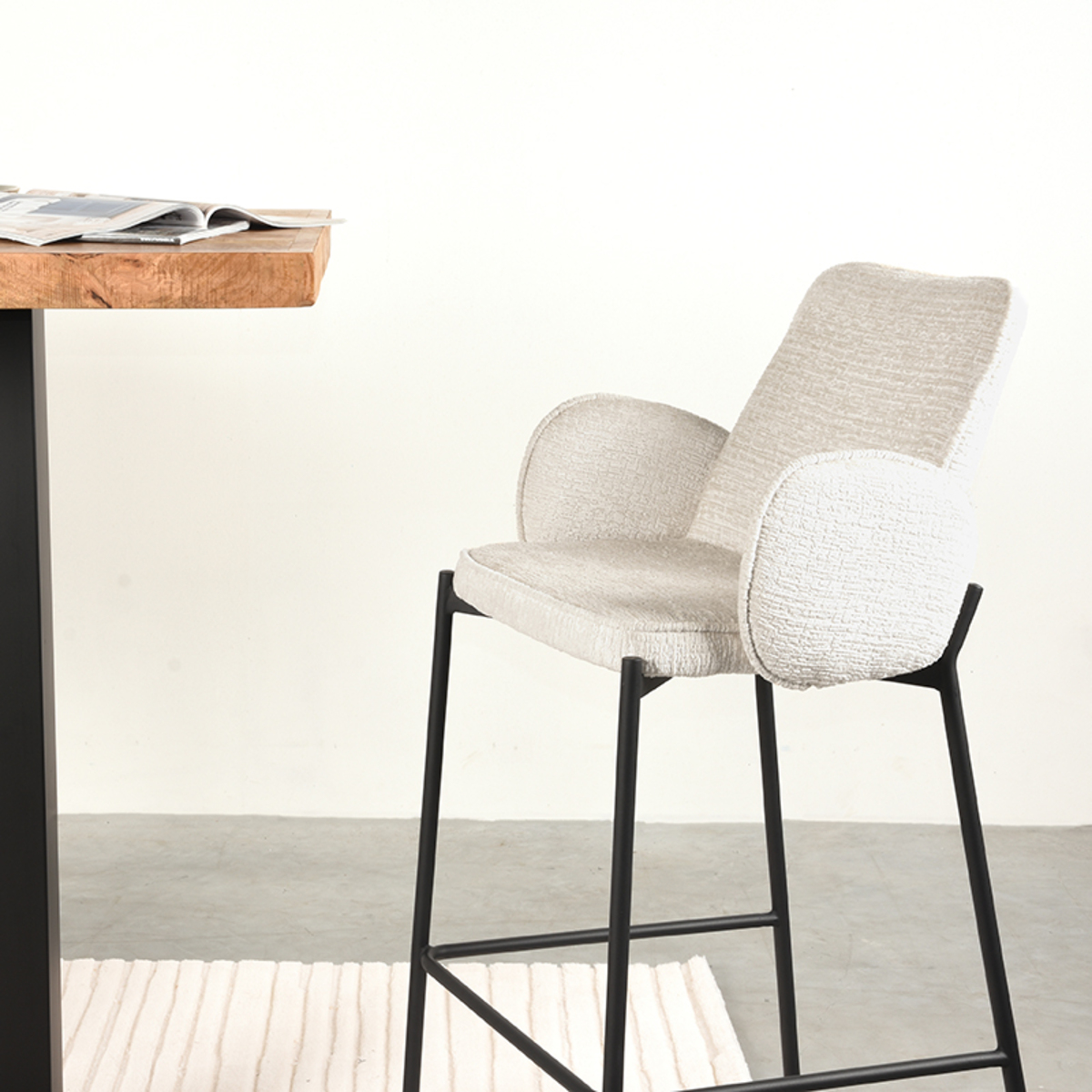 Barstuhl Joni – Samt Beige